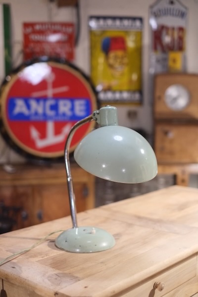 lampe Kaiser Idell vintage de bureau 1960